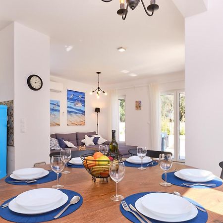 Meacres Sun Villa Miholascica Dış mekan fotoğraf