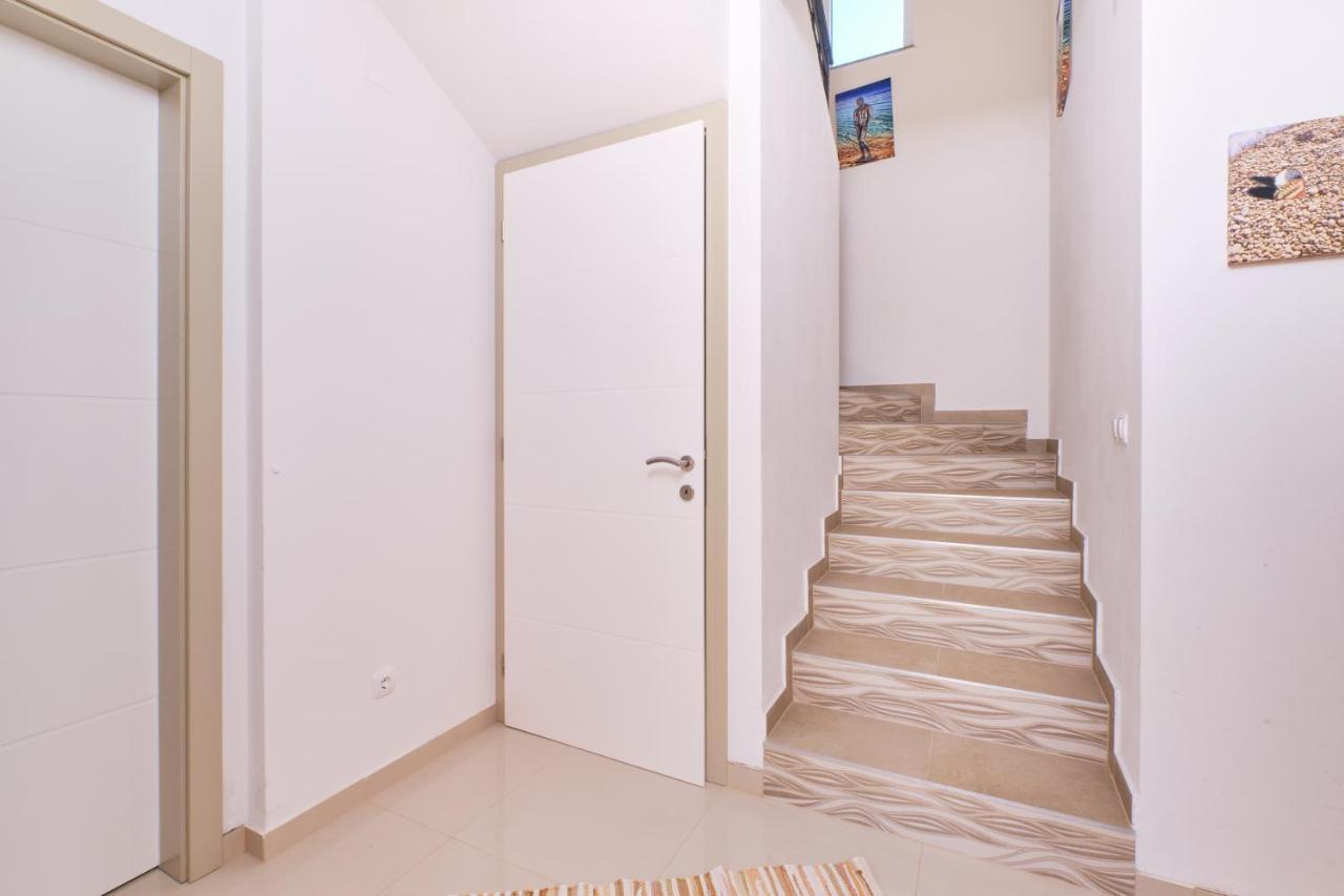 Meacres Sun Villa Miholascica Dış mekan fotoğraf