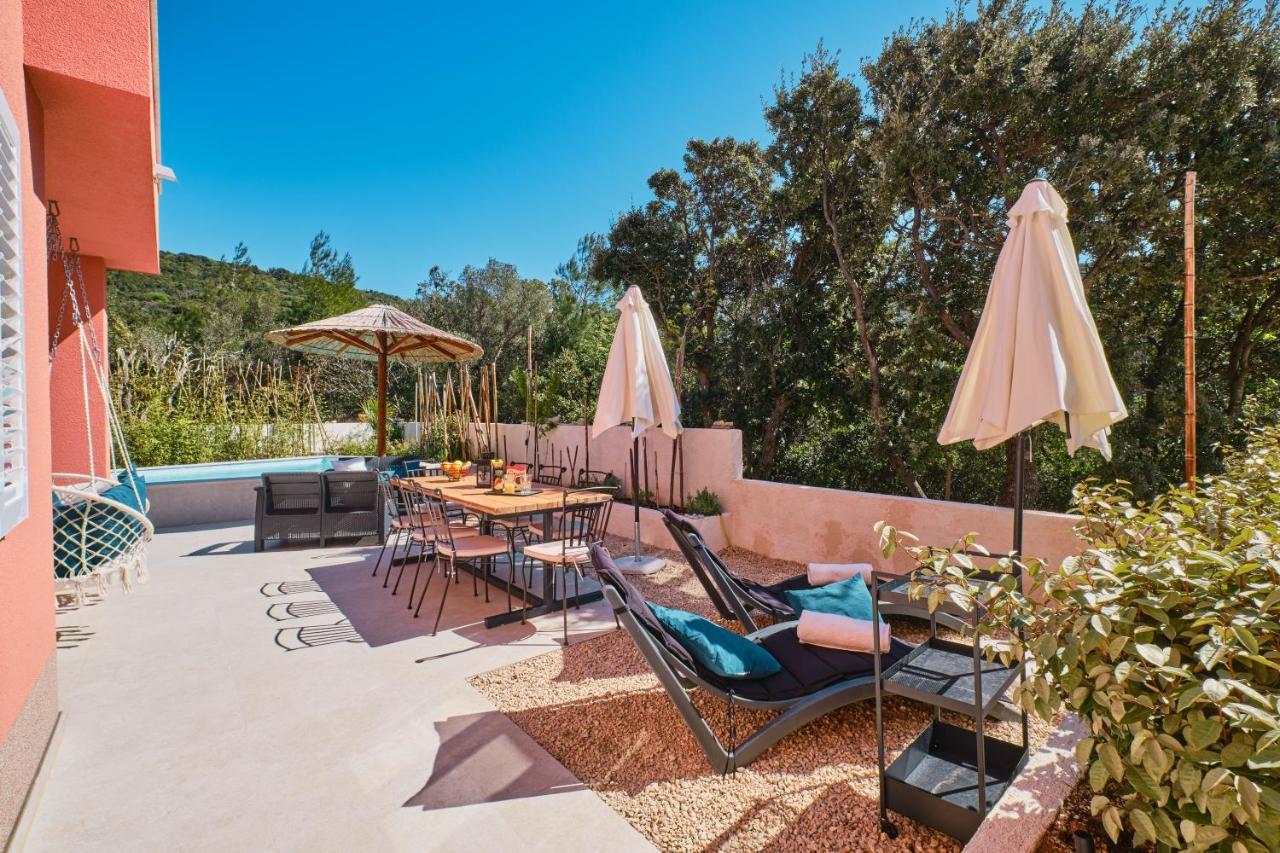 Meacres Sun Villa Miholascica Dış mekan fotoğraf